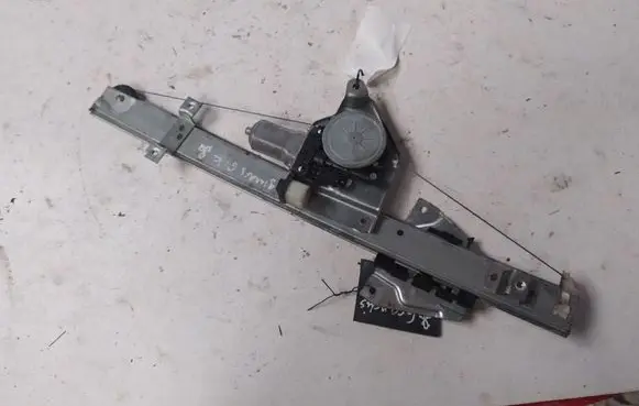 Mitsubishi Grandis Rear door window regulator with motor MR989948 0620402210