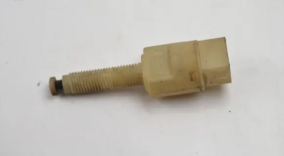 Audi A6 S6 C4 4A Brake pedal sensor switch 4A0945515