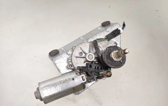Mitsubishi Space Star Rear window wiper motor 0390206515