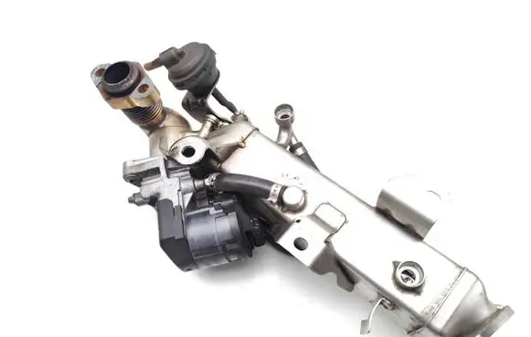 BMW 5 F10 F11 EGR valve 7810871 7810751 7810871-02