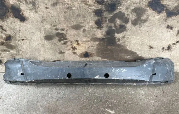 Volvo V50 Front bumper support beam 30744966