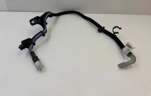 Audi Q7 4M Positive cable (battery) 4M0971349Q