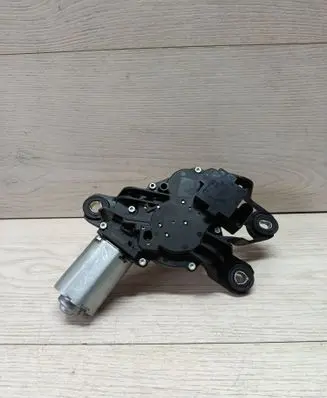 Volkswagen Touran II Rear window wiper motor 5K6955711B