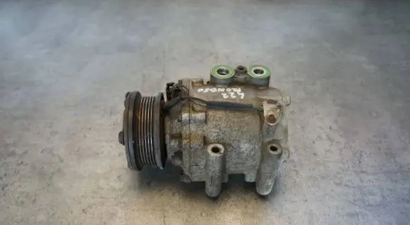 Ford Mondeo Mk III Air conditioning (A/C) compressor (pump)