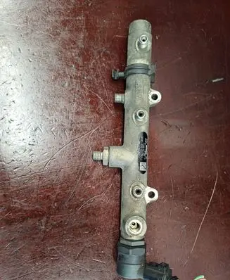 Audi A8 S8 D3 4E Fuel main line pipe 057130764B 20975240 059130090J