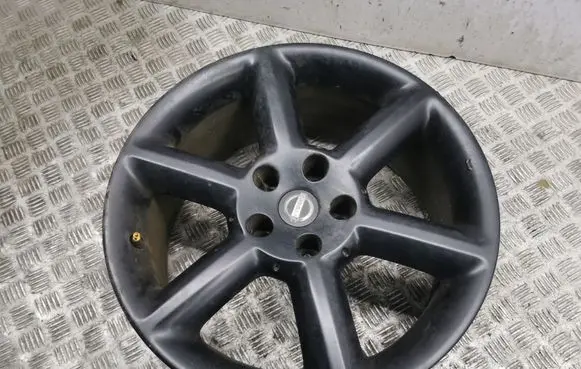 R18 alloy rim