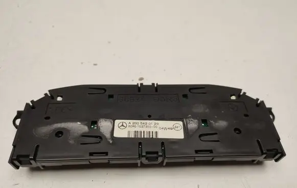 Mercedes-Benz SL R230 Parking PDC sensor display screen A2305420123