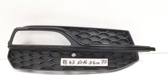 Audi A3 S3 8V Front bumper lower grill 8V3807682G