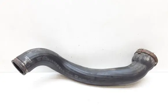 Volvo V70 Intercooler hose/pipe 30636786