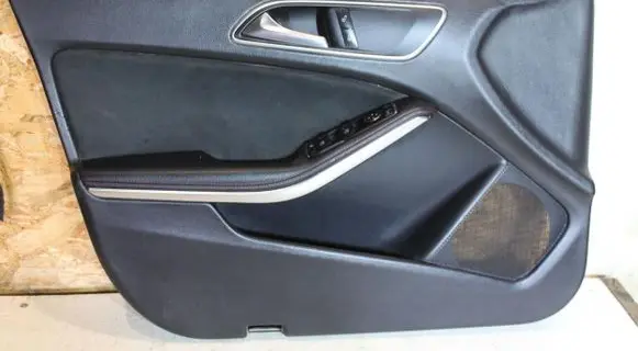 Mercedes-Benz A W176 Front door interior handle A2467201148 2076427