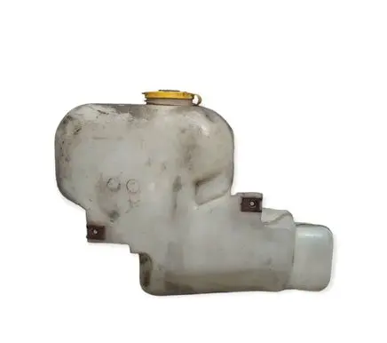 Nissan Patrol Y61 Windshield washer fluid reservoir/tank