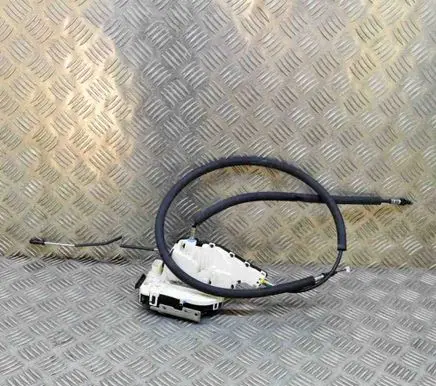 BMW 5 GT F07 Front door lock 670030630 68195787AA