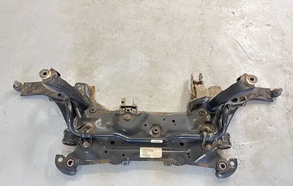 Volvo V40 Front subframe 3365962 A15328FS0210 T033A