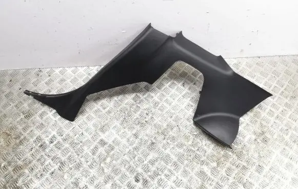 Trunk/boot side trim panel