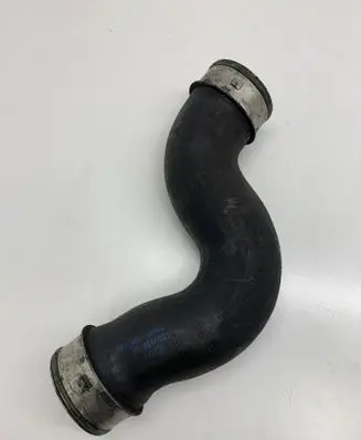 Volkswagen Golf V Intercooler hose/pipe 1K0145832E