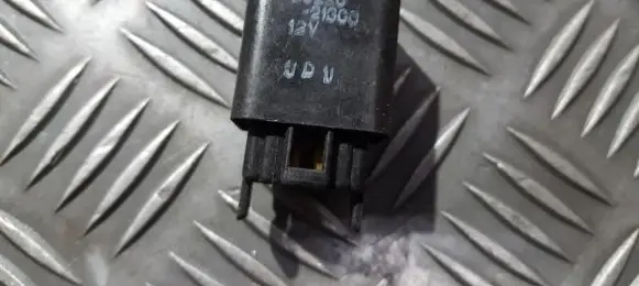 Hyundai H-1, Starex, Satellite Other relay 9522021300 95220-21300