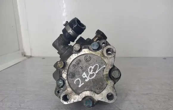 Power steering pump