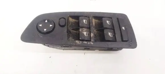 BMW 1 E81 E87 Electric window control switch 6952036