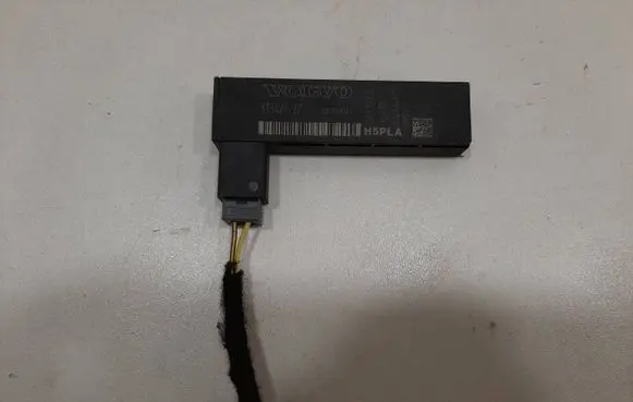 Volvo S90, V90 Aerial antenna amplifier 31346697