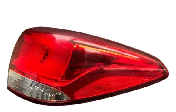 KIA Carens III Rear/tail lights 92402A4110