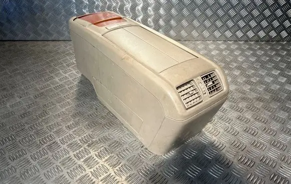 Lexus RX 300 Center console 
