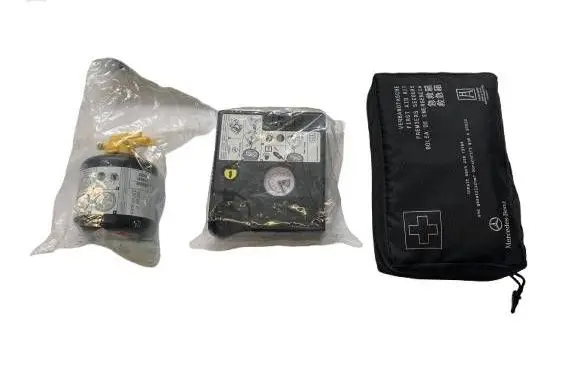 Mercedes-Benz C W205 Tool set A0005838200 A2475800200 A2935800200