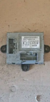 Ford Mondeo Mk III Door control unit/module 7G9T14B533GC 14C237BA 0507911602