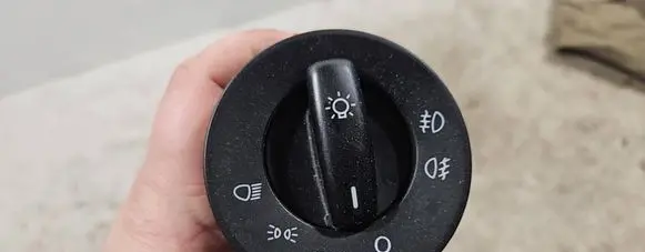 Skoda Octavia Mk2 (1Z) Light switch 1Z0941431J 10009058