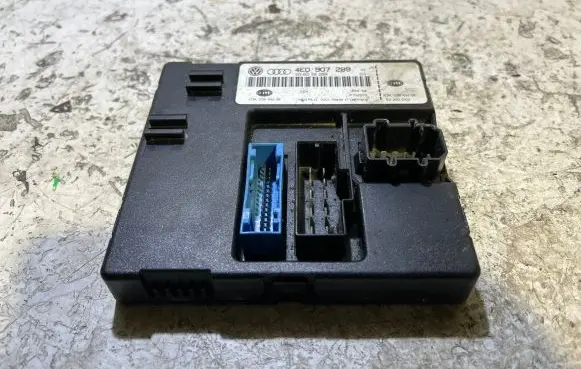 Audi A8 S8 D3 4E Comfort/convenience module 4E0907289 4F0910289A 5DK00848205