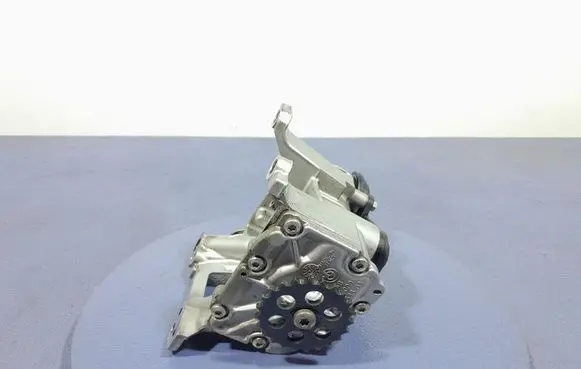 Alfa Romeo 145 - 146 Oil pump 8599154