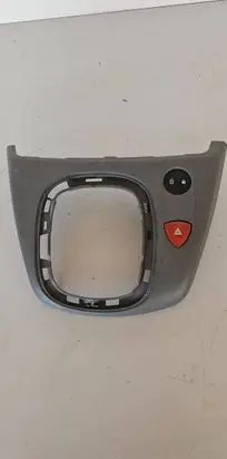 Renault Scenic II - Grand scenic II Gear shifter surround trim plastic 8200231906