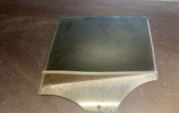 BMW X1 E84 Rear door window glass 43R006723 E00025520C