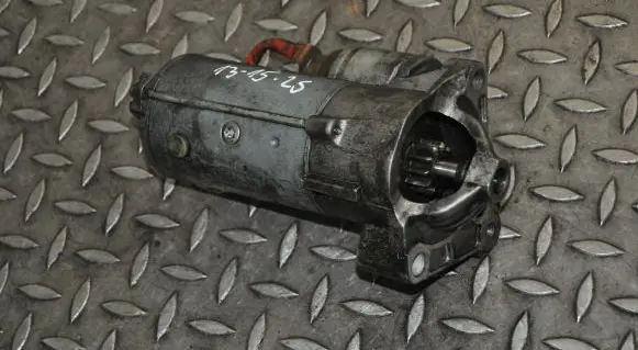 Suzuki Grand Vitara II Starter motor 8200628426