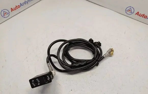 USB socket connector