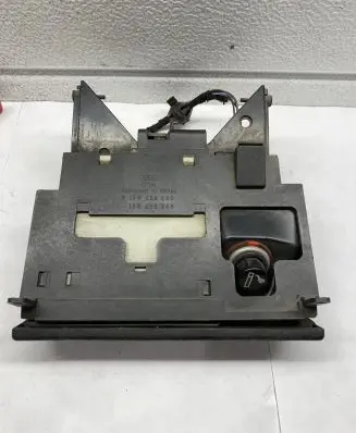 Car ashtray