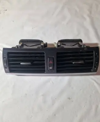 BMW X5M E70 Dash center air vent grill 9210705 9220101