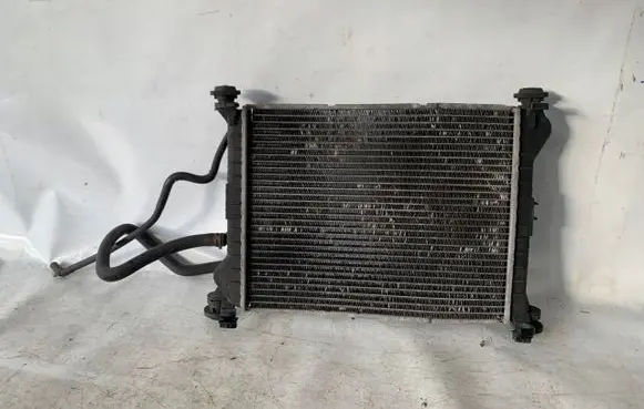 Ford Focus Coolant radiator 98AB8005JC