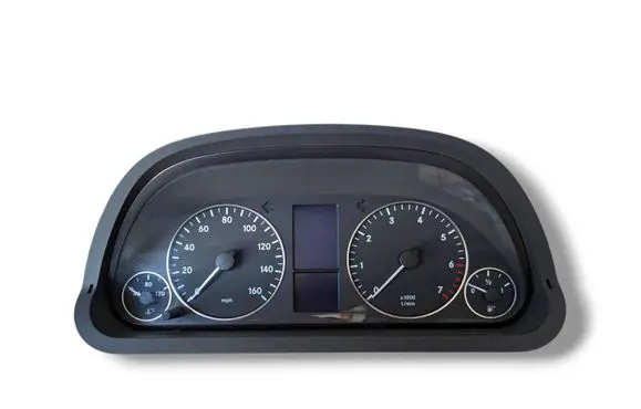 Speedometer (instrument cluster)