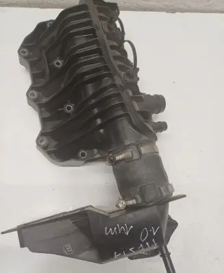 Ford Fiesta Intake manifold 1047092S01