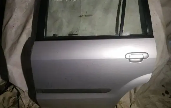 Mazda Premacy Rear door pilkos