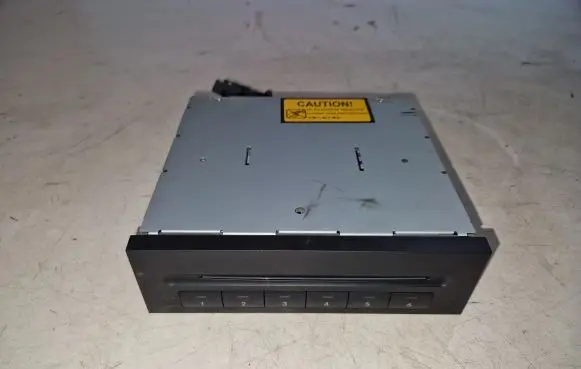 Mercedes-Benz B W245 CD/DVD changer A2118703889