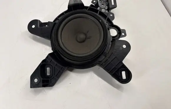 Ford Mustang VI Rear door speaker FR3T18K897AD FR3T18K897 DS7T18808BB