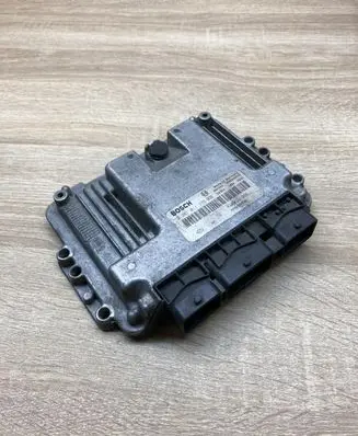 Renault Scenic II - Grand scenic II Engine control unit/module ECU 8200391966 0281011776