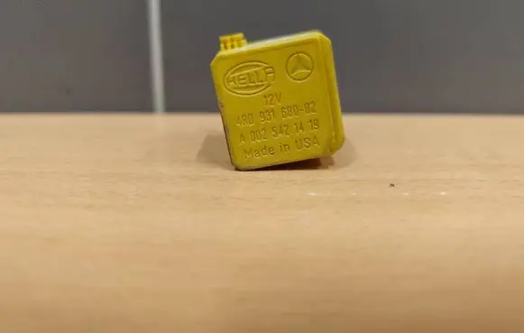 Mercedes-Benz ML W163 Other relay 4RD93168002 A0025421419