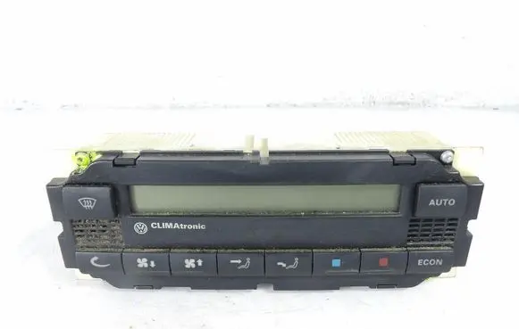 Volkswagen Golf IV Climate control unit 