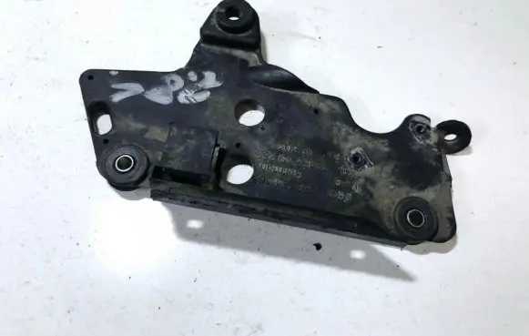 Audi A6 S6 C5 4B Engine mounting bracket 078133365 3915240259