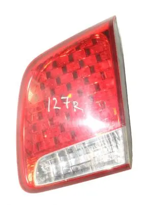 KIA Sorento Tailgate rear/tail lights