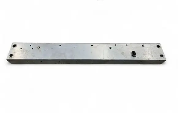 Radiator support slam panel bracket