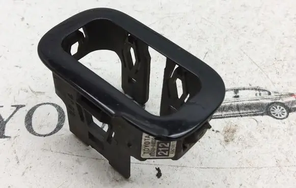 Lexus GS 300 350 430 450H Front parking sensor holder (PDC) 8934844020