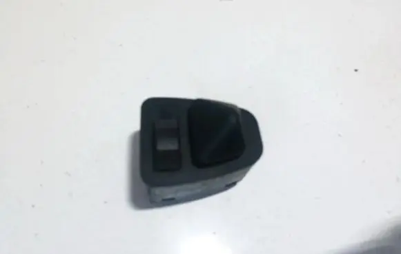 BMW 5 E39 Wing mirror switch 613183736919 03200500